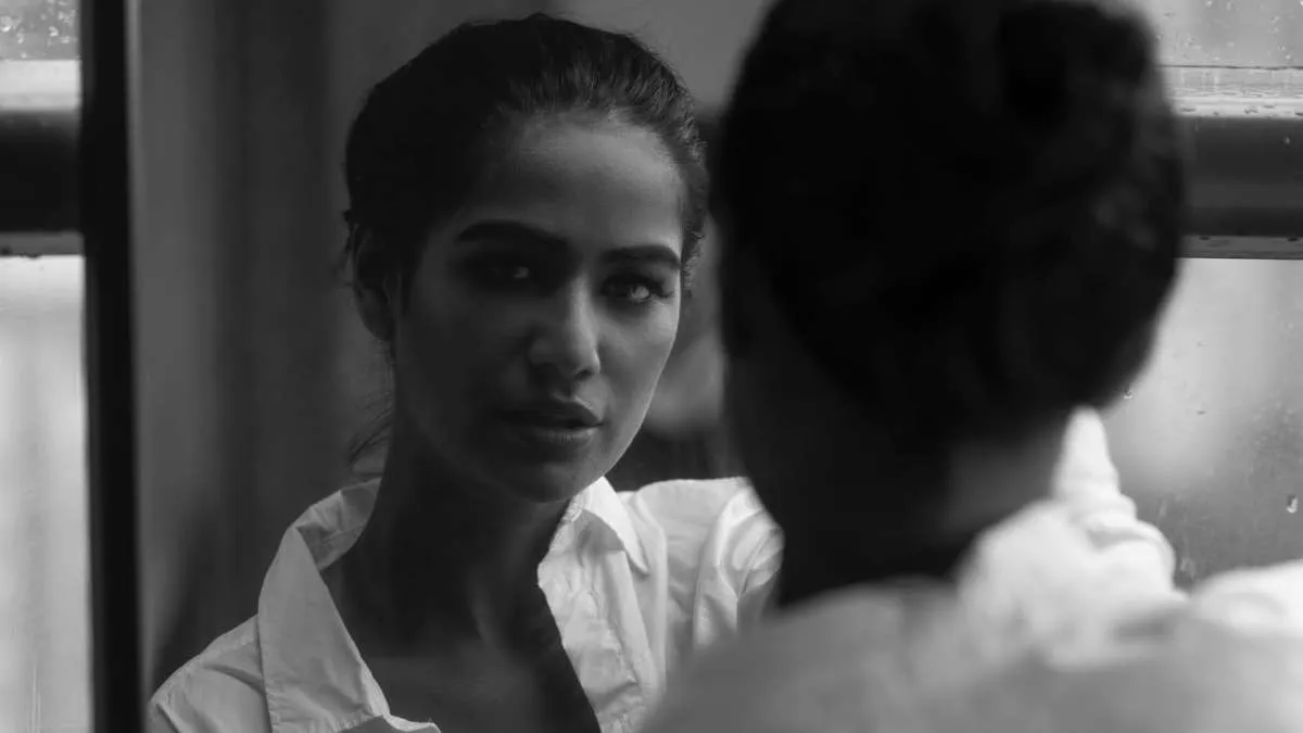 Poonam Pandey: గర్భాశయ క్యాన్సర్ తో బాలీవుడ్ నటి మృతి Poonam Pandey: గర్భాశయ క్యాన్సర్ తో బాలీవుడ్ నటి మృతి