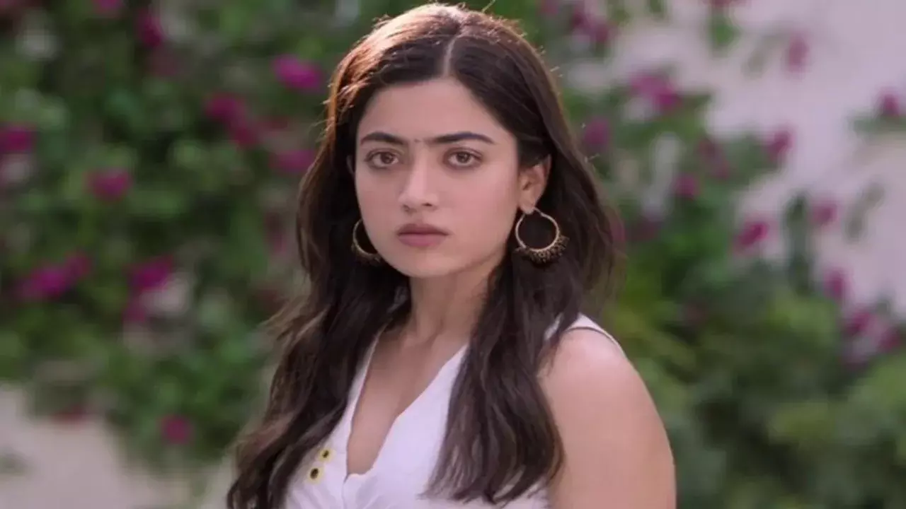 Animal : సందీప్ వంగా మూవీలో తన క్యారెక్టర్ పై స్పందించిన నేషనల్ క్రష్ Animal : సందీప్ వంగా మూవీలో తన క్యారెక్టర్ పై స్పందించిన నేషనల్ క్రష్