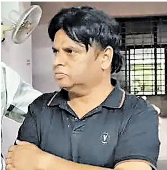 TS: అమ్మో...250 కోట్ల ఆస్తులా..?