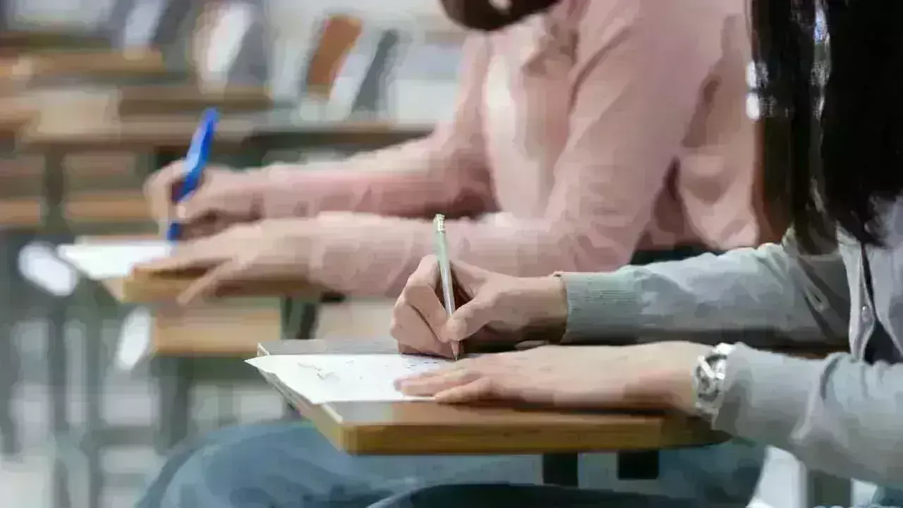 Public Exam Bill:  పబ్లిక్‌ ఎగ్జామ్స్‌ బిల్లుకు పార్లమెంట్‌ ఆమోదం