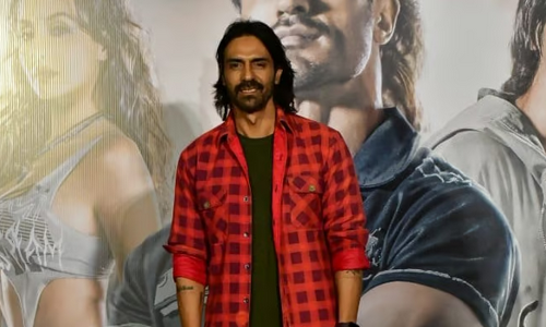 Arjun Rampal : షూటింగ్ లో బాలీవుడ్ హీరోకు గాయం, షూటింగ్ క్యాన్సిల్