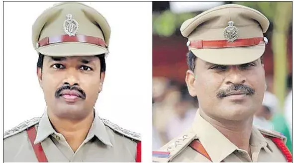 AP: ఉప ఎన్నికల అక్రమాల్లో పోలీసులు AP: ఉప ఎన్నికల అక్రమాల్లో పోలీసులు