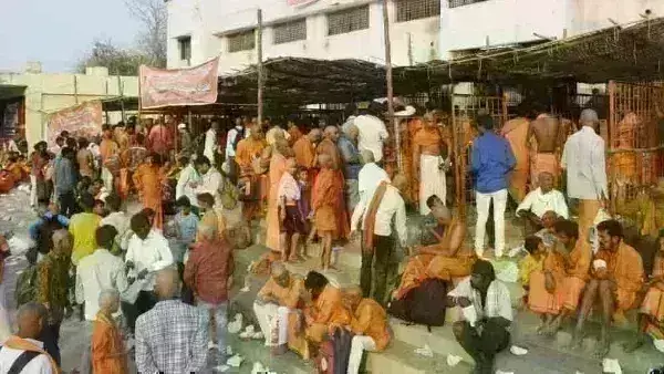 Vemulawada:  కిక్కిరిసిన రాజ‌న్న క్షేత్రం…ద‌ర్శ‌నానికి 6గంట‌ల స‌మ‌యం…