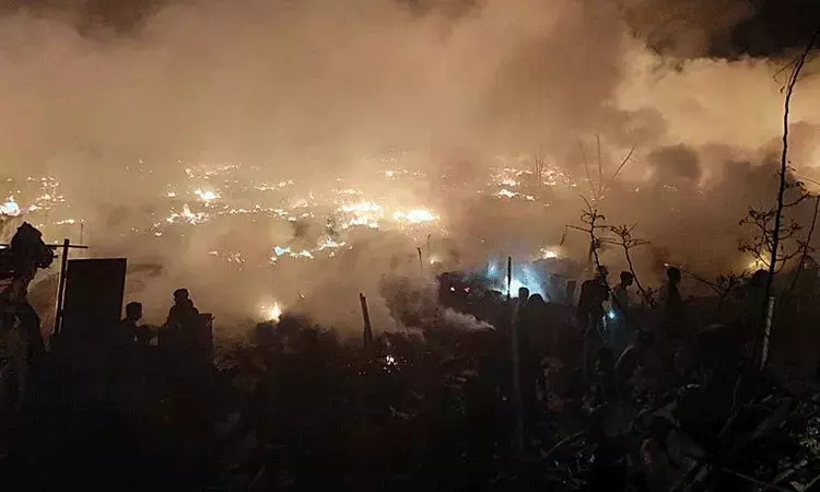 ఢిల్లీలో భారీ అగ్ని ప్రమాదం.. 130 గుడిసెలు దగ్ధం