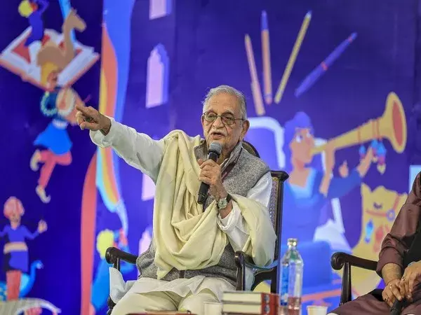 Gulzar : జ్ఞానపీఠ్ అవార్డుకు కృతజ్ఞతలు తెలిపిన  ప్రముఖ గీత రచయిత