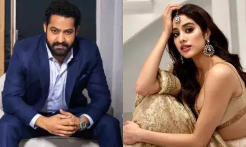 Janhvi Kapoor : టాలీవుడ్ పై కన్నేసిన శ్రీదేవి చిన్న కూతురు Janhvi Kapoor : టాలీవుడ్ పై కన్నేసిన శ్రీదేవి చిన్న కూతురు