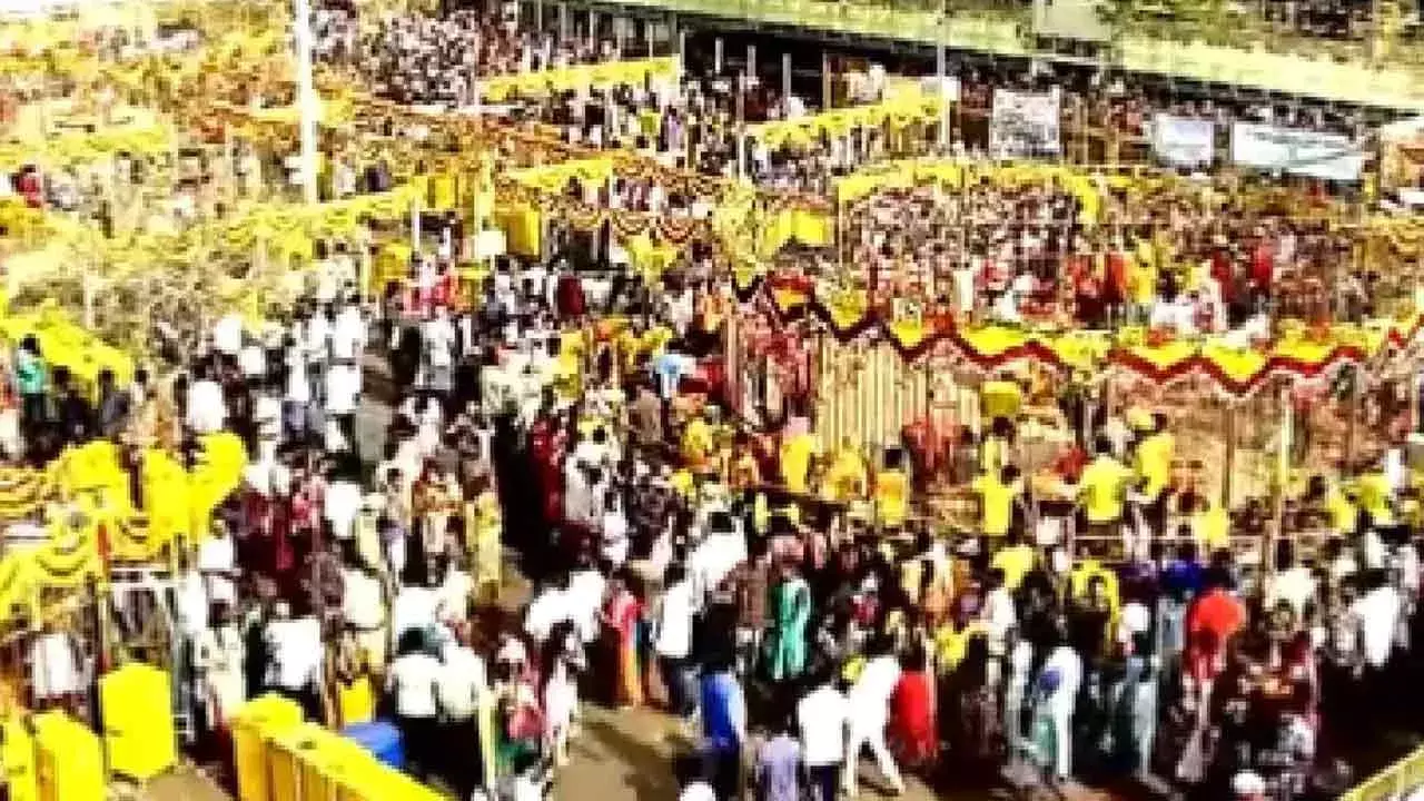 Medaram Jatara : మేడారంలో మహత్తర ఘట్టం... అస్సలు మిస్ కావద్దు Medaram Jatara : మేడారంలో మహత్తర ఘట్టం... అస్సలు మిస్ కావద్దు