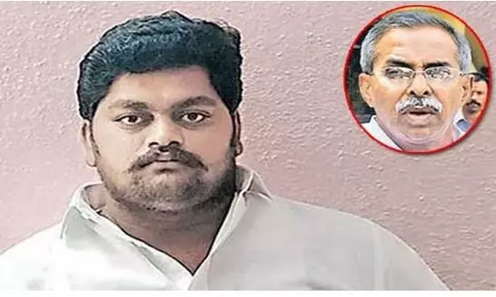 VIVEKA CASE: వైసీపీ పెద్దలు రాజీకి రమ్మంటున్నారు VIVEKA CASE: వైసీపీ పెద్దలు రాజీకి రమ్మంటున్నారు