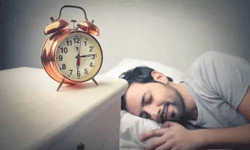 పడకగదిలో ఉంచకూడని వస్తువులు.. లేకుంటే వాస్తు దోషాలతో పాటు ఆరోగ్యం