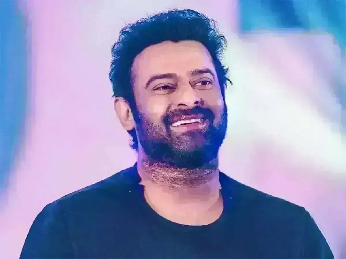 Prabhas : అద్దె ఇంటికి రెబల్ స్టార్.. అద్దె ఎంతో తెలుసా..? Prabhas : అద్దె ఇంటికి రెబల్ స్టార్.. అద్దె ఎంతో తెలుసా..?