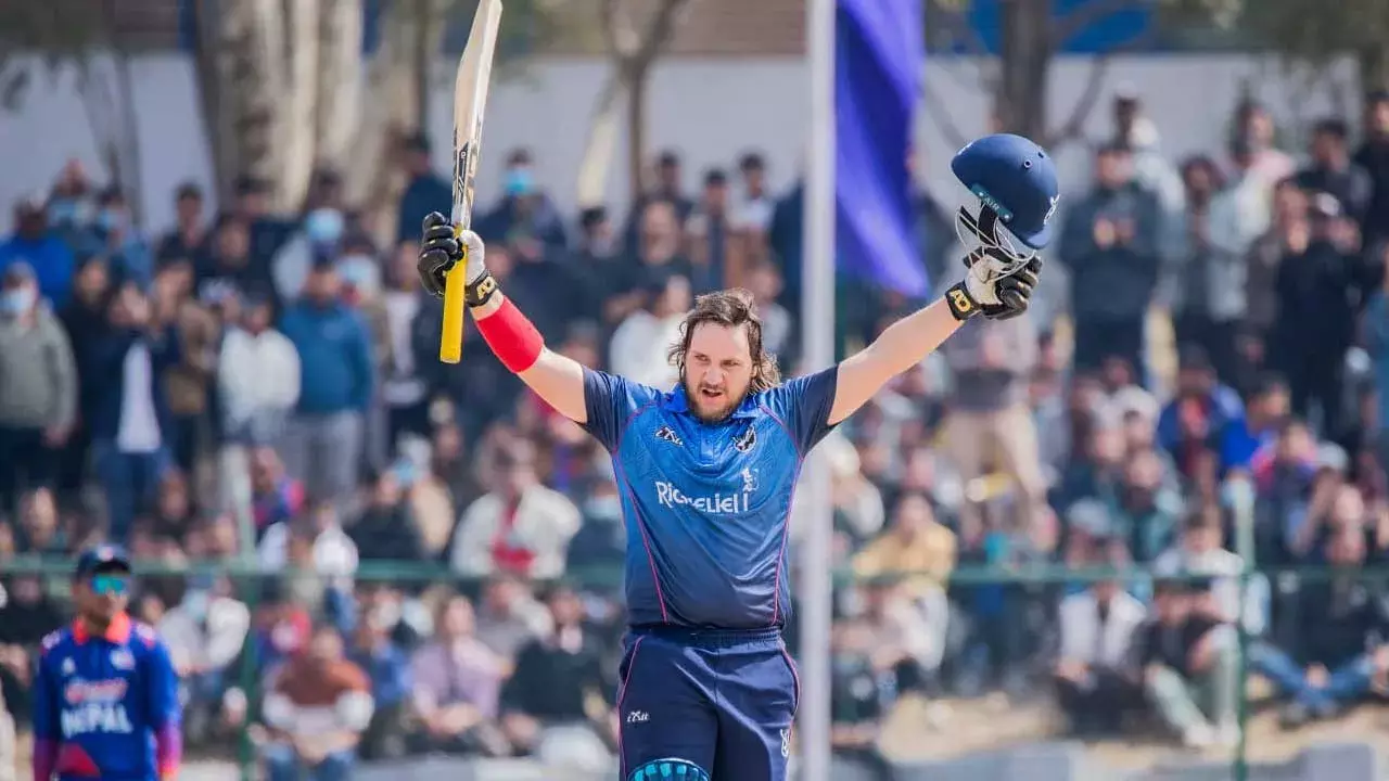 ﻿Fastest Century : వీర విధ్వంసం.. 33 బంతుల్లో సెంచరీ