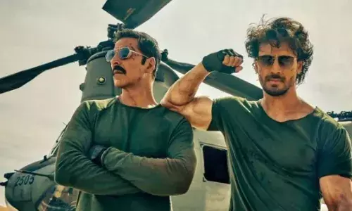 Bade Miyan Chote Miyan : లక్నో ఈవెంట్‌లో గందరగోళం