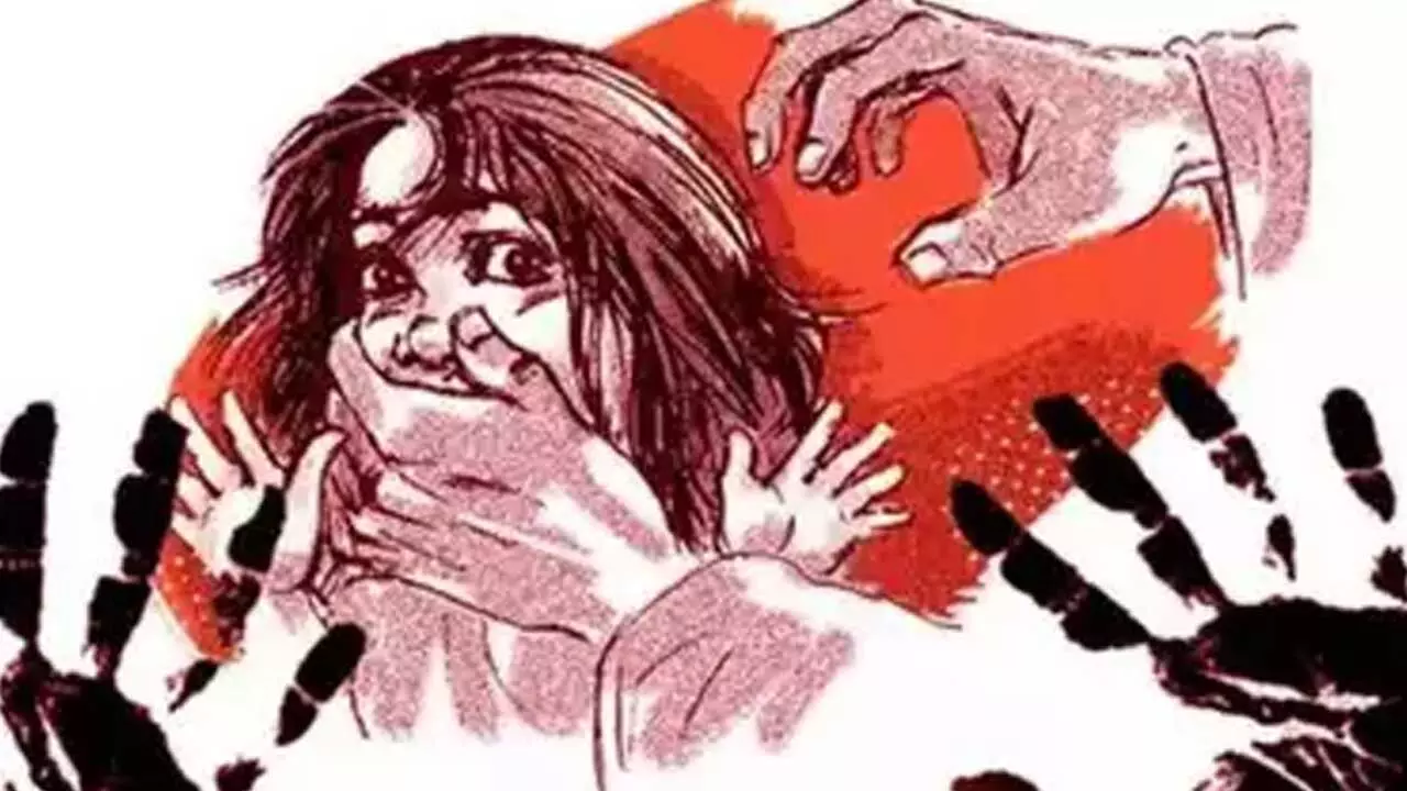 Rajasthan : ఐసీయూలో మహిళా పేషెంట్పై అత్యాచారం Rajasthan : ఐసీయూలో మహిళా పేషెంట్పై అత్యాచారం
