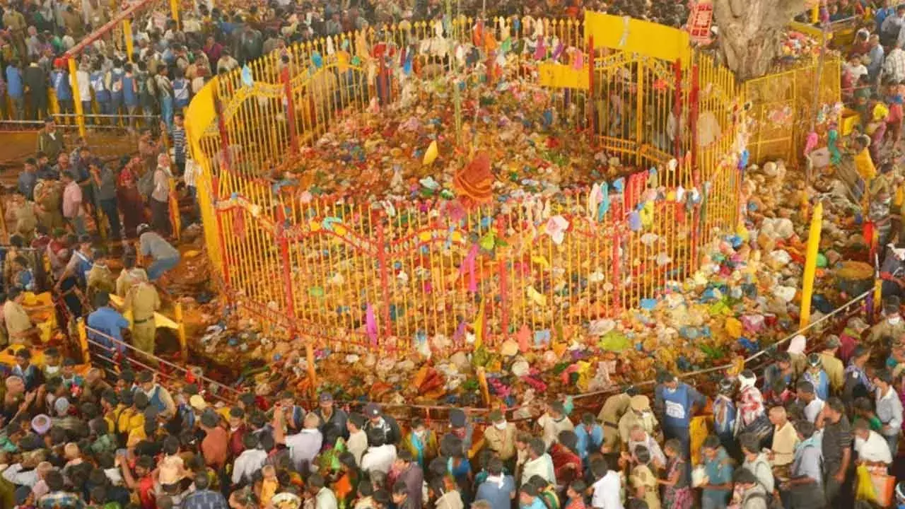 Medaram Jatara : మేడారం తిరుగువారం.. ఏం చేస్తారో తెలుసా..