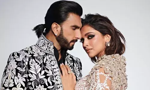 Deepika Padukone, Ranveer : త్వరలో తల్లిదండ్రులు కాబోతున్న బాలీవుడ్ కపుల్ Deepika Padukone, Ranveer : త్వరలో తల్లిదండ్రులు కాబోతున్న బాలీవుడ్ కపుల్