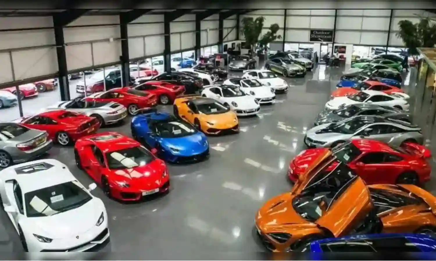 Seized Cars : రూ.60 కోట్లకు పైగా విలువైన కార్లను సీజ్ చేసిన ఐటీ శాఖ Seized Cars : రూ.60 కోట్లకు పైగా విలువైన కార్లను సీజ్ చేసిన ఐటీ శాఖ