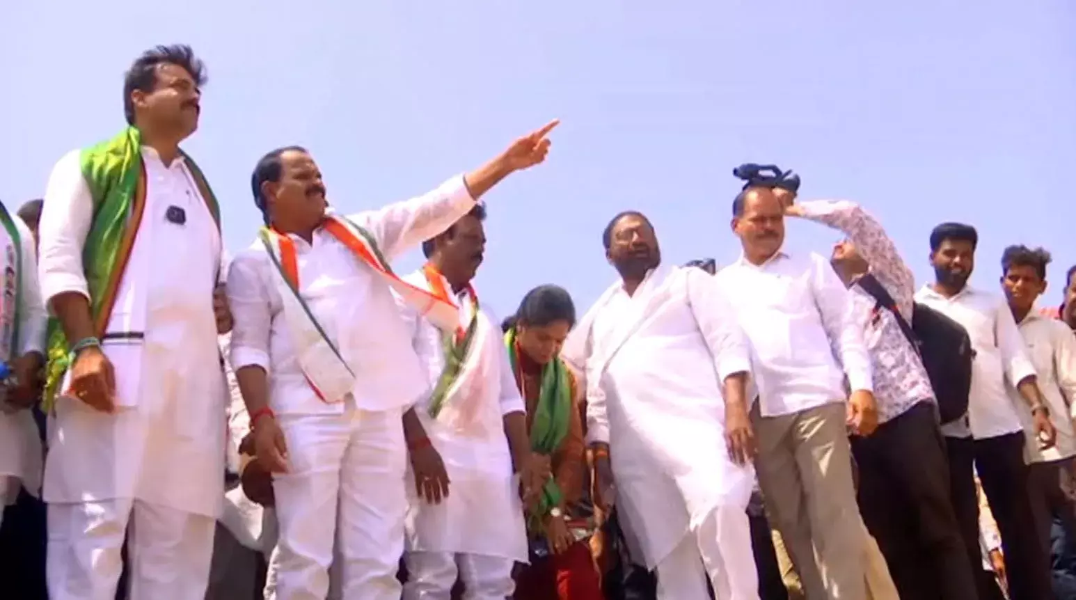 TS: తెలంగాణలో రాజకీయ మంటలు