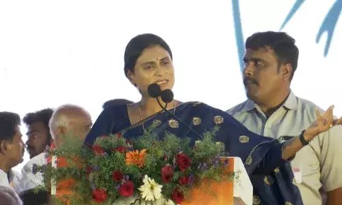 SHARMILA: రాజధానే లేని దయనీయ రాష్ట్రం.. ఏపీ