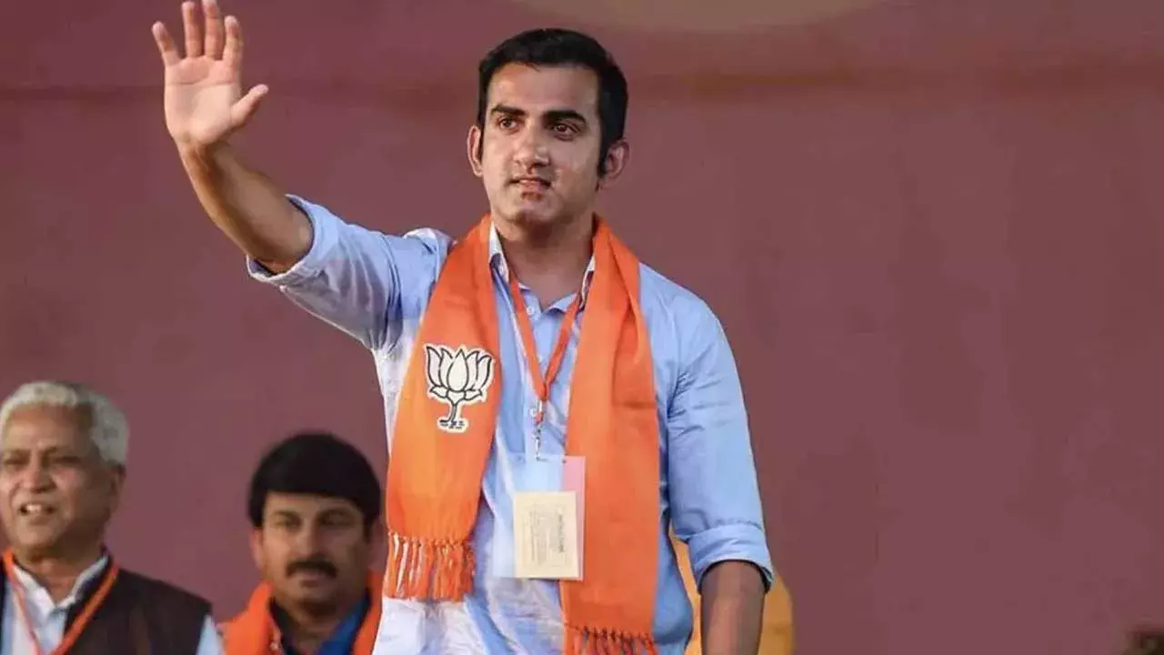 Gautam Gambhir : పాలిటిక్స్ నుంచి గంభీర్ ఔట్..! చేసిన రచ్చ మామూలుగా లేదుమరి Gautam Gambhir : పాలిటిక్స్ నుంచి గంభీర్ ఔట్..! చేసిన రచ్చ మామూలుగా లేదుమరి