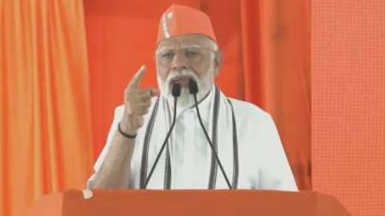 PM Modi : 140 కోట్ల మంది దేశ ప్రజలే నా కుటుంబం : మోదీ PM Modi : 140 కోట్ల మంది దేశ ప్రజలే నా కుటుంబం : మోదీ