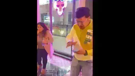 Mouth Freshener:  ప్రాణం మీదకు తెచ్చిన మౌత్‌ ఫ్రెష్‌నర్‌