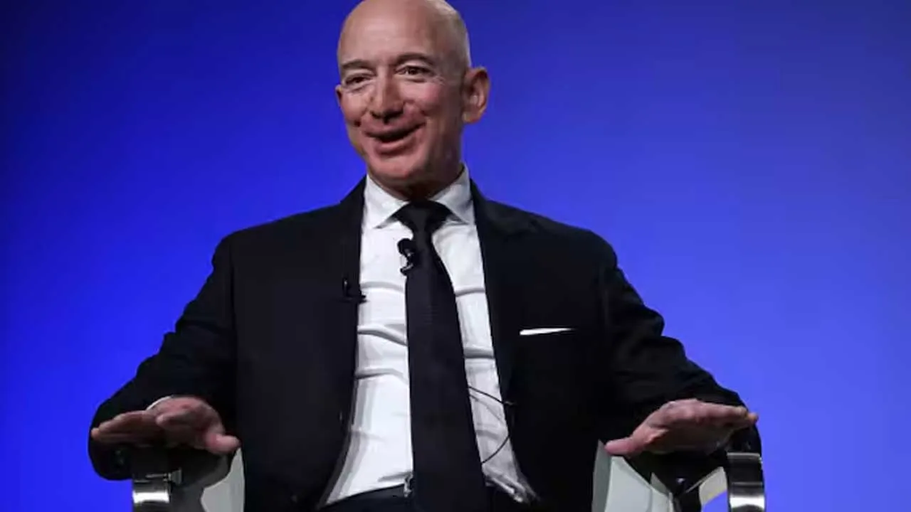 Worlds Richest Person : వరల్డ్ నెం. 1 కుబేరుడిగా జెఫ్ బెజోస్ Worlds Richest Person : వరల్డ్ నెం. 1 కుబేరుడిగా జెఫ్ బెజోస్