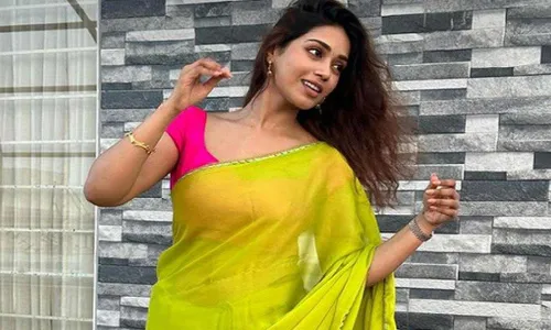 Villa Gift : సీఎం కొడుకు విల్లా గిఫ్ట్.. నివేతా స్ట్రాంగ్ రియాక్షన్ చూశారా..? Villa Gift : సీఎం కొడుకు విల్లా గిఫ్ట్.. నివేతా స్ట్రాంగ్ రియాక్షన్ చూశారా..?