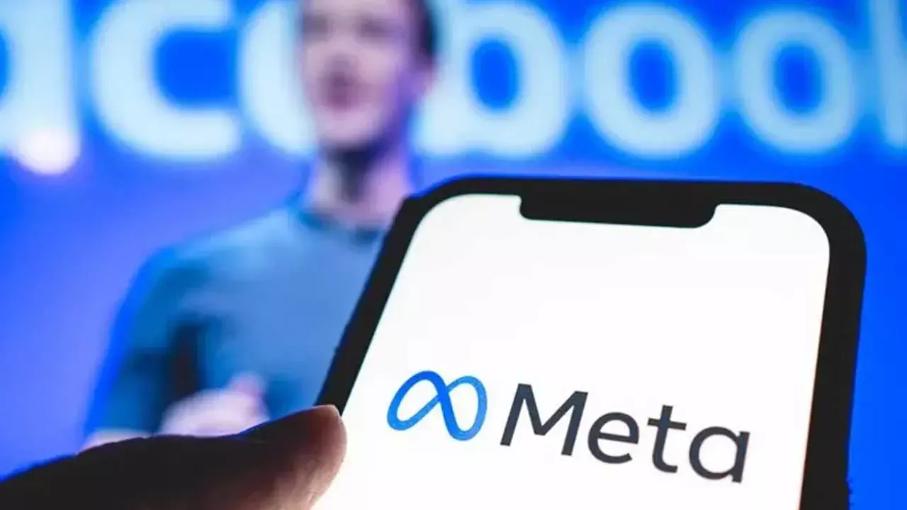 Meta Apps : మెటా యాప్స్ లో అంతరాయం.. కోట్లల్లో నష్టం