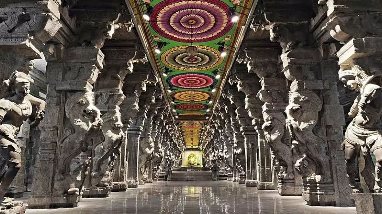 Maha Shivaratri : మహాశివరాత్రి ఉత్సవాలకు వేయిస్తంభాల గుడి రెడీ Maha Shivaratri : మహాశివరాత్రి ఉత్సవాలకు వేయిస్తంభాల గుడి రెడీ