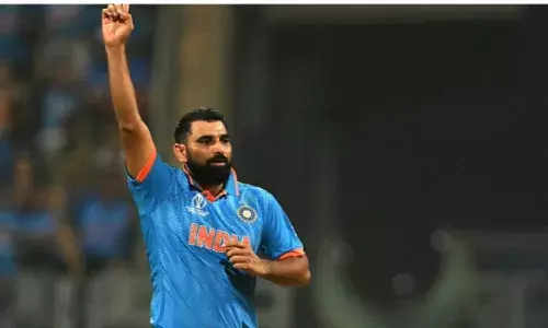 Mohammed Shami: రాజకీయాల్లోకి భారత స్టార్ బౌలర్ మహ్మద్ షమీ ? Mohammed Shami: రాజకీయాల్లోకి భారత స్టార్ బౌలర్ మహ్మద్ షమీ ?