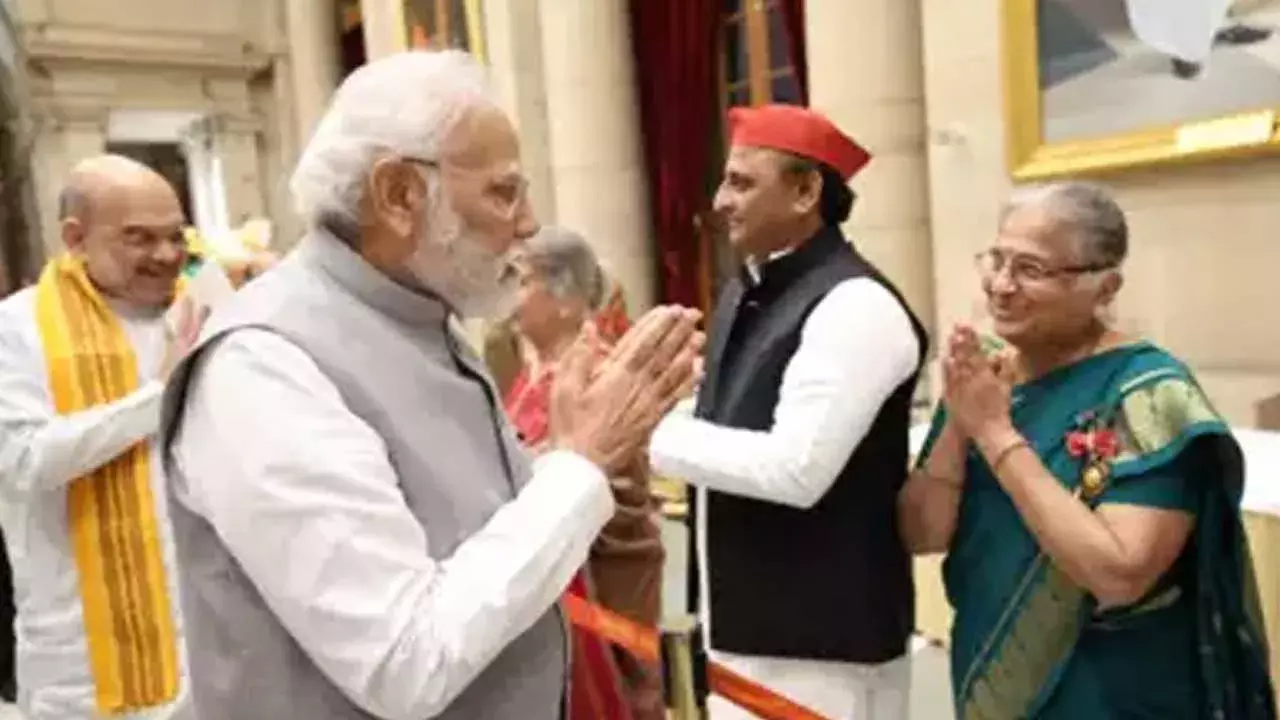 బ్రేకింగ్..  రాజ్యసభకు సుధామూర్తి... మోదీ  శుభాకాంక్షలు బ్రేకింగ్..  రాజ్యసభకు సుధామూర్తి... మోదీ  శుభాకాంక్షలు