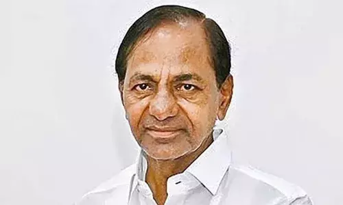 TS : ఫోన్ ట్యాపింగ్.. కేసీఆర్ పై ఫిర్యాదు