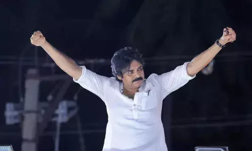 AP : పవన్ కేరాఫ్ అనకాపల్లి!!.. జోరుగా ప్రచారం AP : పవన్ కేరాఫ్ అనకాపల్లి!!.. జోరుగా ప్రచారం