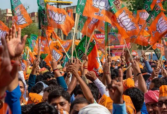 BJP: సత్ఫలితాలు ఇస్తోన్న బీజేపీ ఆపరేషన్ ఆకర్ష్ BJP: సత్ఫలితాలు ఇస్తోన్న బీజేపీ ఆపరేషన్ ఆకర్ష్