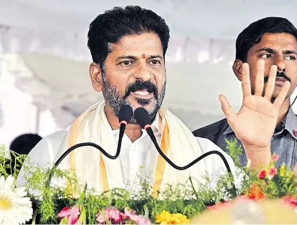 REVANTH: మా సర్కార్ను కూల్చే మొగోడు ఎవడు..? REVANTH: మా సర్కార్ను కూల్చే మొగోడు ఎవడు..?