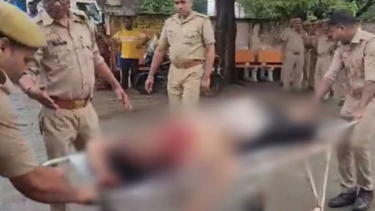 Crime : భూ వివాదంలో గొంతు కోసి, ఓబీసీ నేత హత్య Crime : భూ వివాదంలో గొంతు కోసి, ఓబీసీ నేత హత్య