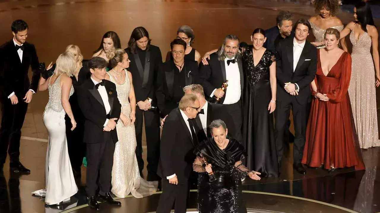 Oscars : ఆస్కార్స్ 2024లో ఓపెన్‌హైమర్ కు 7 అకాడమీ అవార్డులు