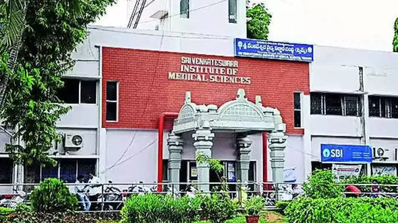 Recruitment: స్విమ్స్ ఆస్పత్రిలో 479 నర్స్ పోస్టుల భర్తీకి టీటీడీ నిర్ణయం