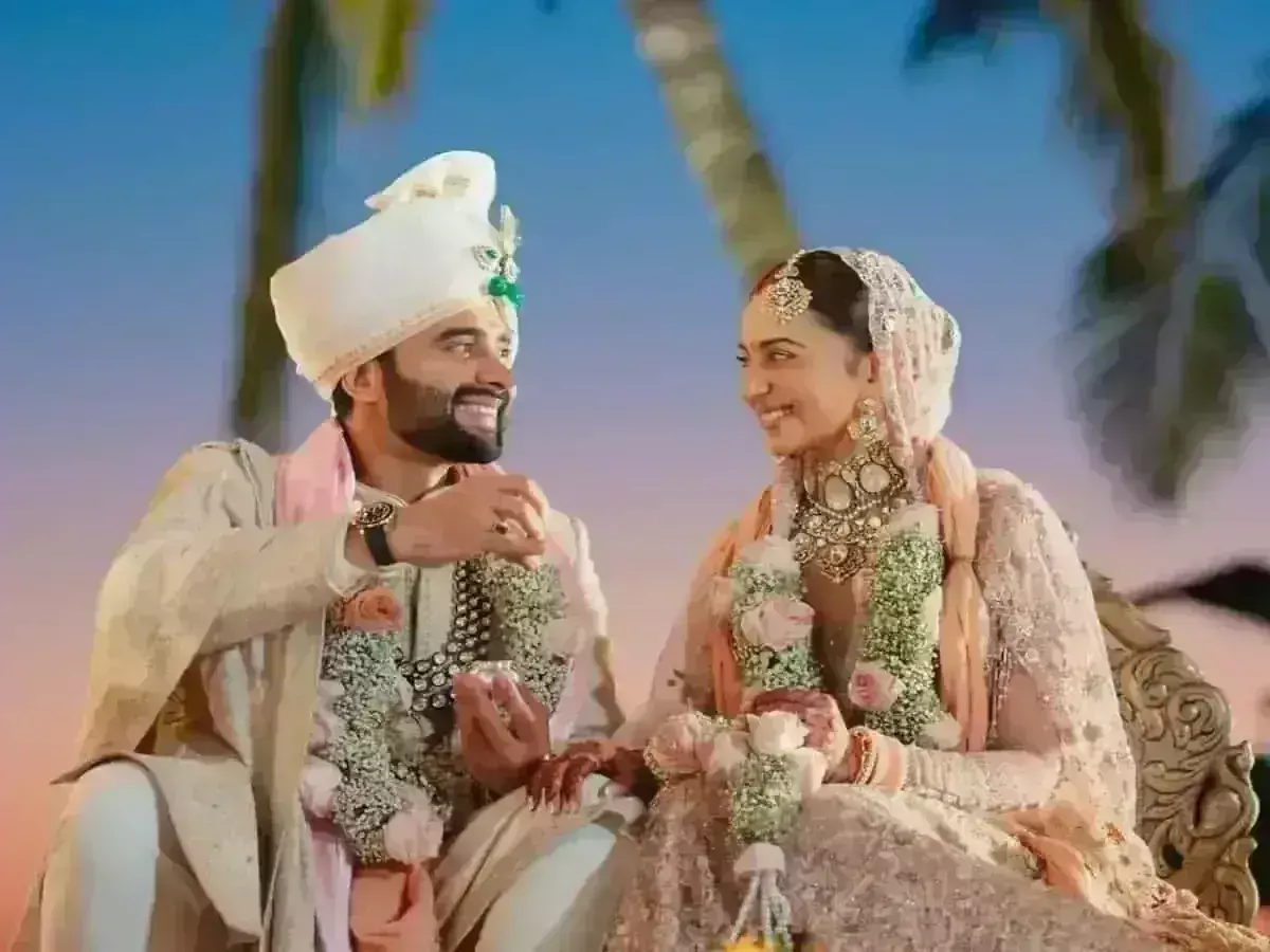 Rakul & Jackky : అతిథుల పేరుపై ఎకోఫ్రెండ్లీ వెడ్డింగ్ గిఫ్ట్ Rakul & Jackky : అతిథుల పేరుపై ఎకోఫ్రెండ్లీ వెడ్డింగ్ గిఫ్ట్