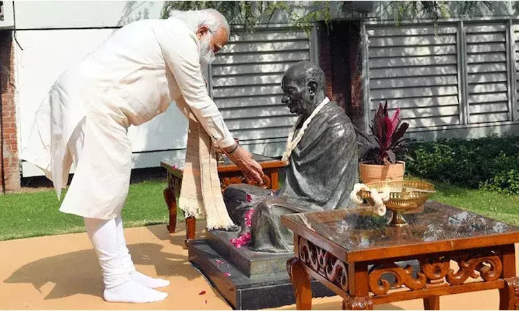 సబర్మతి ఆశ్రమం పునరాభివృద్ధి: గాంధీ మెమోరియల్ కోసం ప్రధాని ప్లాన్ సబర్మతి ఆశ్రమం పునరాభివృద్ధి: గాంధీ మెమోరియల్ కోసం ప్రధాని ప్లాన్