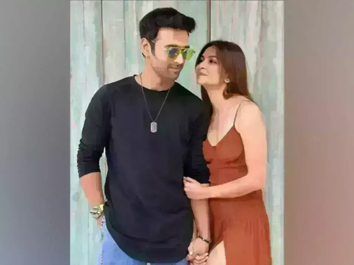 Wedding Venue : కృతి, పుల్కిత్ పెళ్లి జరిగేది అక్కడేనట.. Wedding Venue : కృతి, పుల్కిత్ పెళ్లి జరిగేది అక్కడేనట..