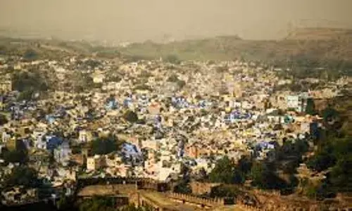 Bengaluru water crisis : నీటి సమస్యలతో బెంగుళూరు వాసులకు  కన్నీరు