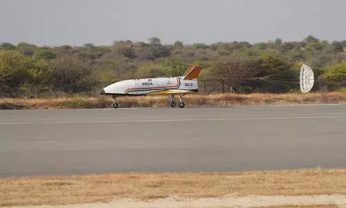 ISRO : రీయూజబుల్ లాంచ్ వెహికల్ పుష్పక్ సెకండ్ ల్యాండింగ్ టెస్ట్ కు ఇస్రో సిద్ధం