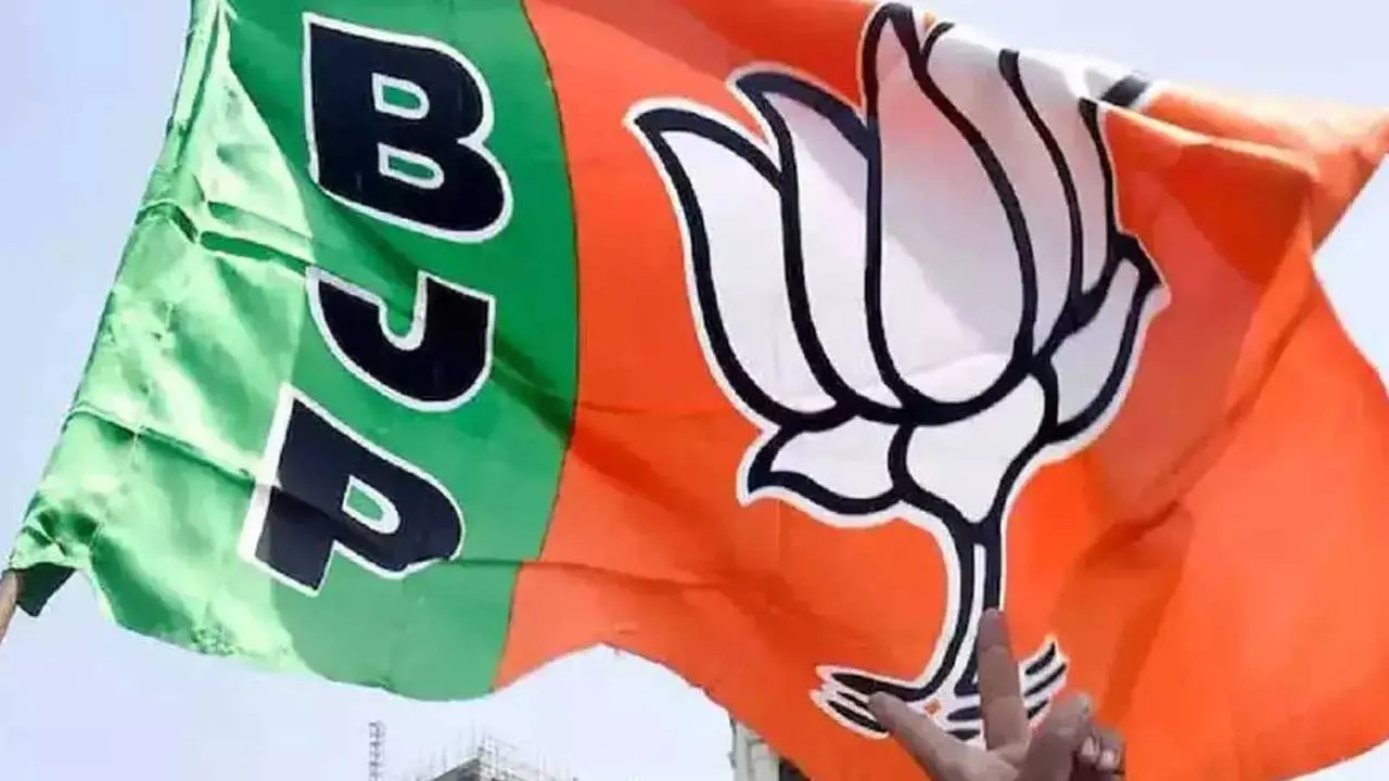 TS : మల్కాజిగిరిలో ఈటలదే గెలుపు! TS : మల్కాజిగిరిలో ఈటలదే గెలుపు!