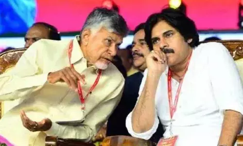 AP: పవన్కు బాబు వెన్నుపోటు.. వైసీపీ ఎంపీ భరత్ సెటైర్లు AP: పవన్కు బాబు వెన్నుపోటు.. వైసీపీ ఎంపీ భరత్ సెటైర్లు