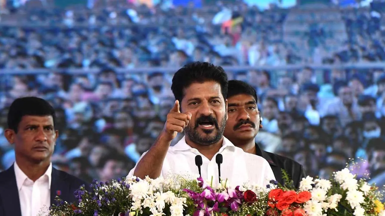 AP : రేపు వైజాగ్లో కాంగ్రెస్ సభ.. హాజరుకానున్న సీఎం రేవంత్ AP : రేపు వైజాగ్లో కాంగ్రెస్ సభ.. హాజరుకానున్న సీఎం రేవంత్