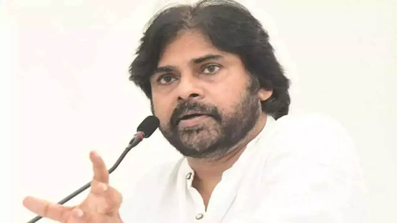 AP : మిషన్ పిఠాపురం.. పవన్ను ఓడించేందుకు వైసీపీ సిద్ధం AP : మిషన్ పిఠాపురం.. పవన్ను ఓడించేందుకు వైసీపీ సిద్ధం