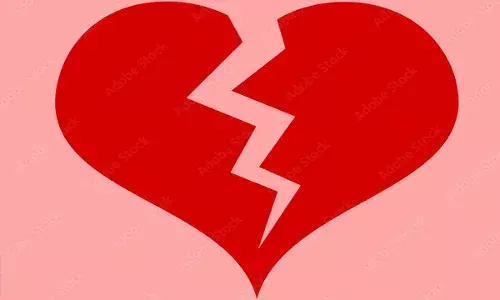 Breakup : బ్రేకప్ అయ్యిందా.. ఈ టిప్స్తో రీఫ్రెష్ అవ్వండి Breakup : బ్రేకప్ అయ్యిందా.. ఈ టిప్స్తో రీఫ్రెష్ అవ్వండి