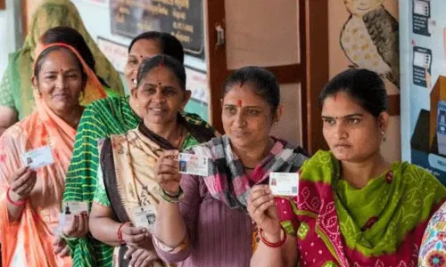 Lok Sabha Elelctions : ఏప్రిల్ 19 నుంచి జూన్ 1 వరకు లోక్సభ ఎన్నికలు, జూన్ 4న ఫలితాలు Lok Sabha Elelctions : ఏప్రిల్ 19 నుంచి జూన్ 1 వరకు లోక్సభ ఎన్నికలు, జూన్ 4న ఫలితాలు