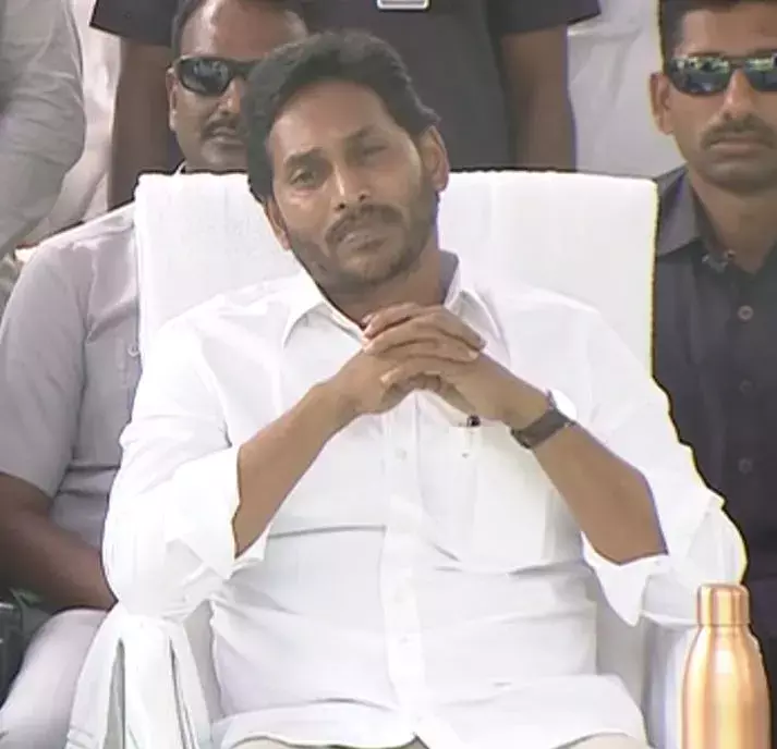 AP: జగన్ మళ్లీ గెలిస్తే కరెంట్ షాక్ AP: జగన్ మళ్లీ గెలిస్తే కరెంట్ షాక్
